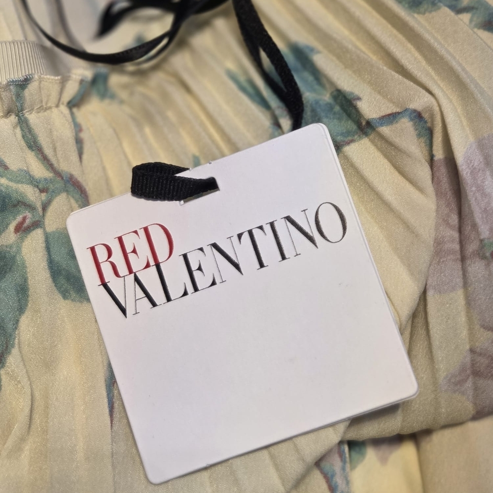 RED Valentino Pleated Floral Midi Skirt Pastel Yellow Italy Size 42, MSRP $975 - Picture 14 of 16